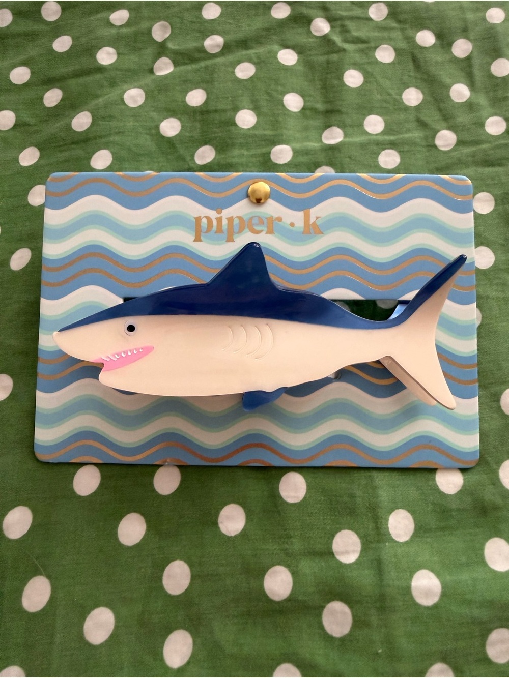 Piper K shark hair clip New